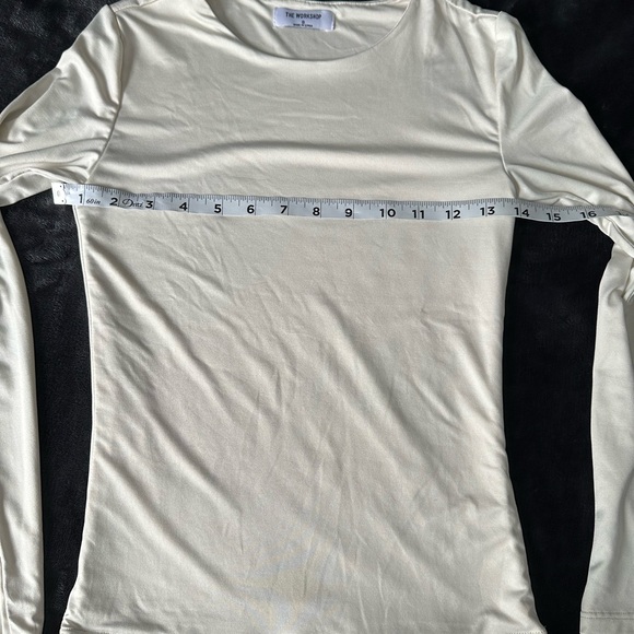 Women's Ivory Long Sleeve Top - Picture 2 of 5